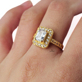 EMERALD HALO DIAMANTE RING