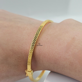 THIN LV GREEK KEY HINGED BANGLE