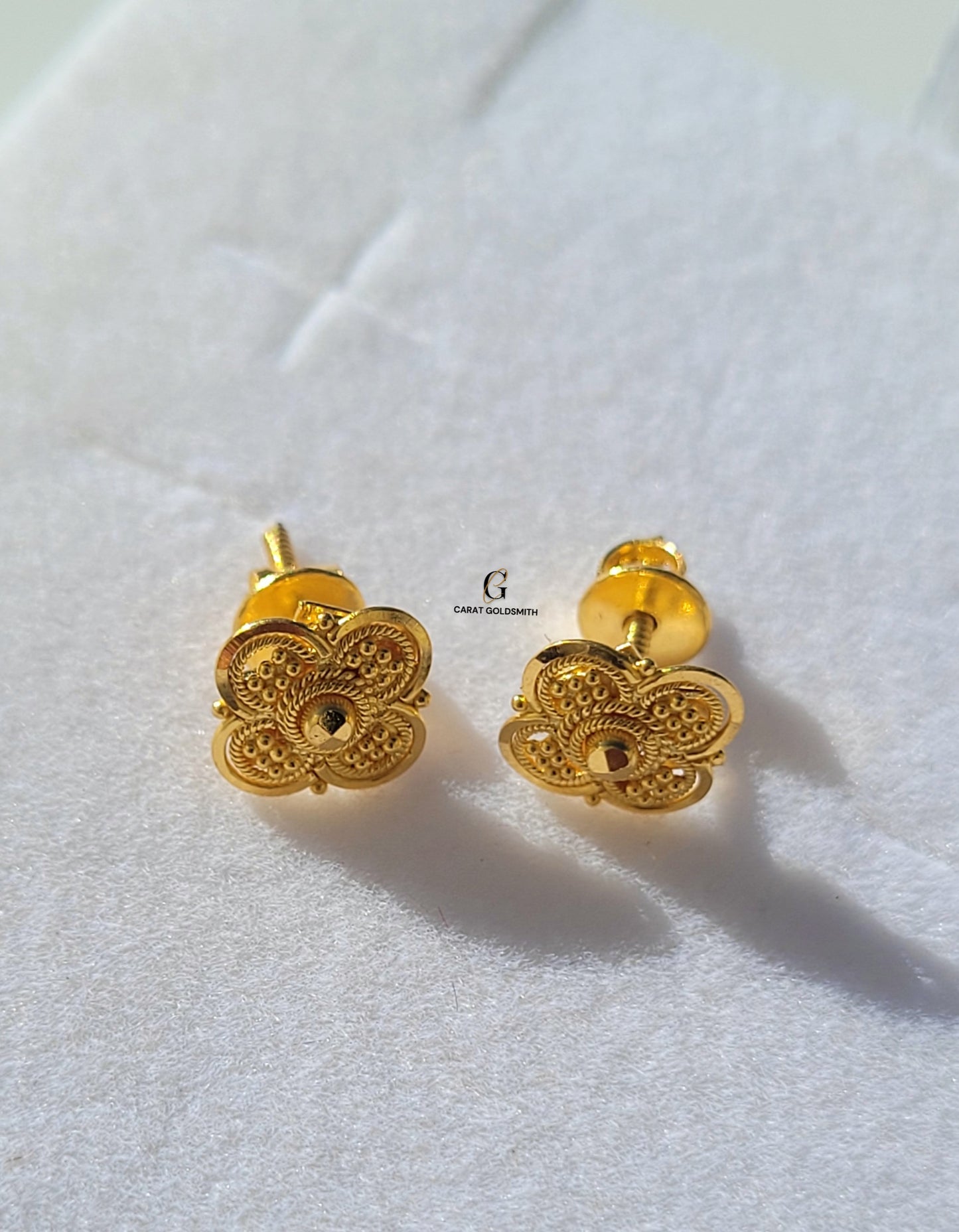 INTRICATE DESIGN STUDS