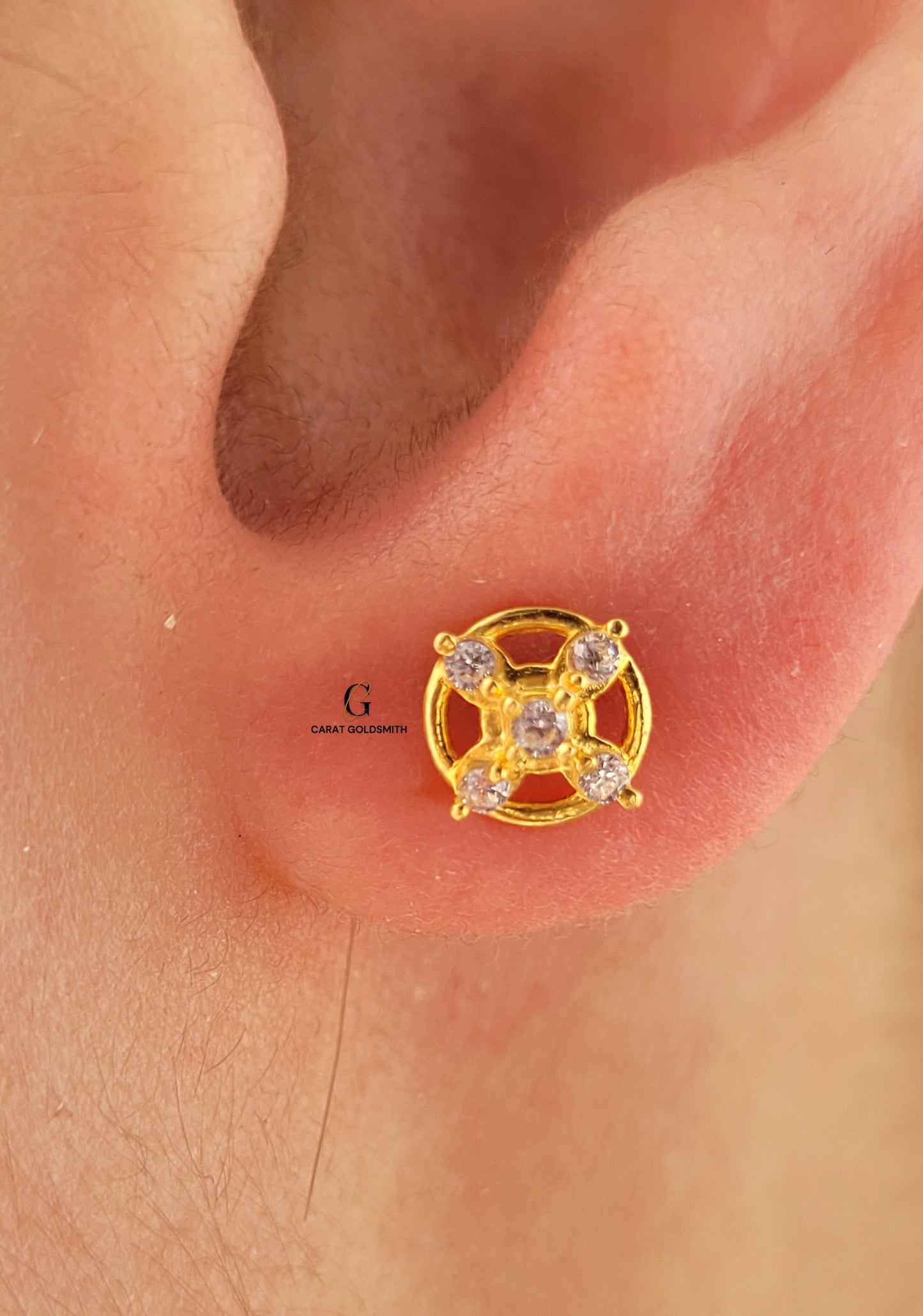 INTRICATE DESIGN STUDS