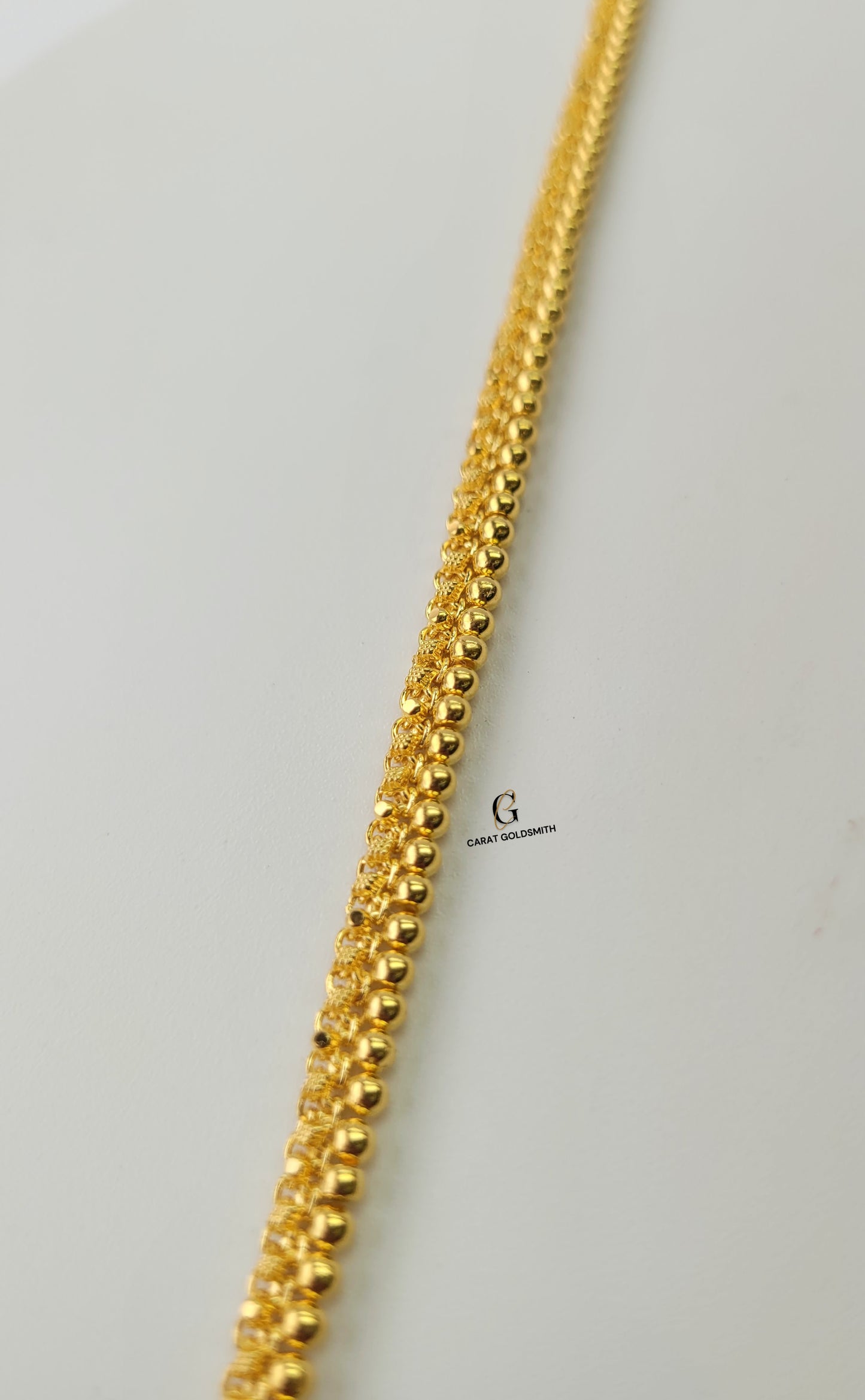 DOTTED DESIGN FLAT BRACELET