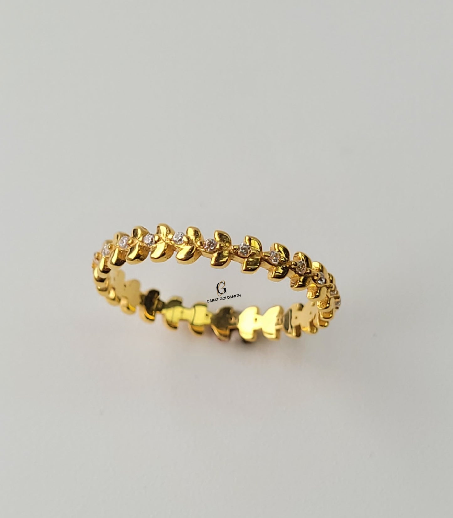 PETAL BAND RING