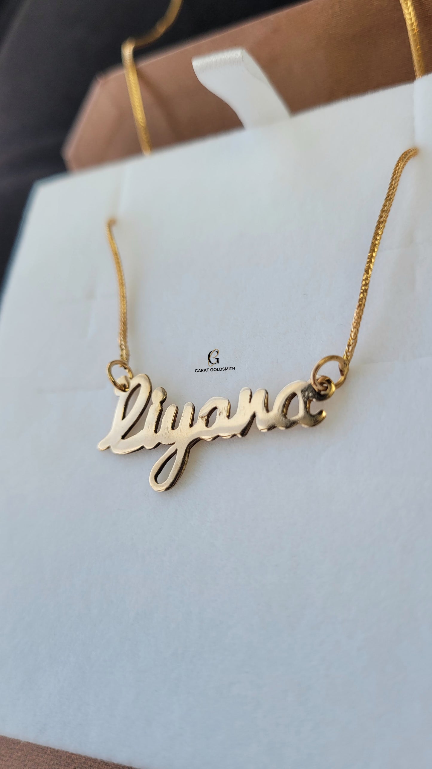 LIGHTWEIGHT ENGLISH NAME NECKLACE | MADE TO ORDER | DISPATCHED WITHIN 1 WEEK