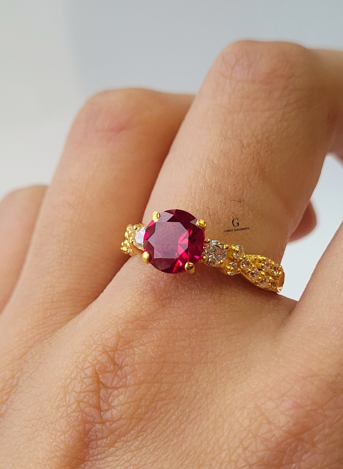 ROUND RUBY RING