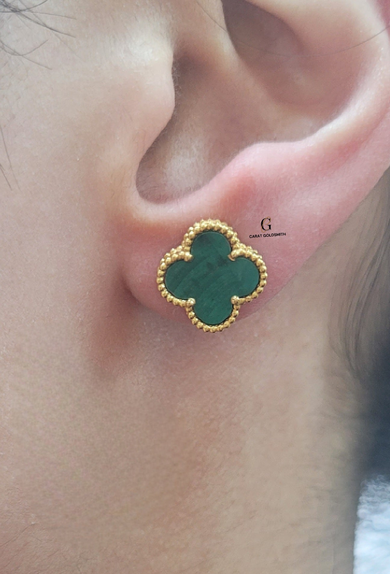 GREEN FLOWER STUD