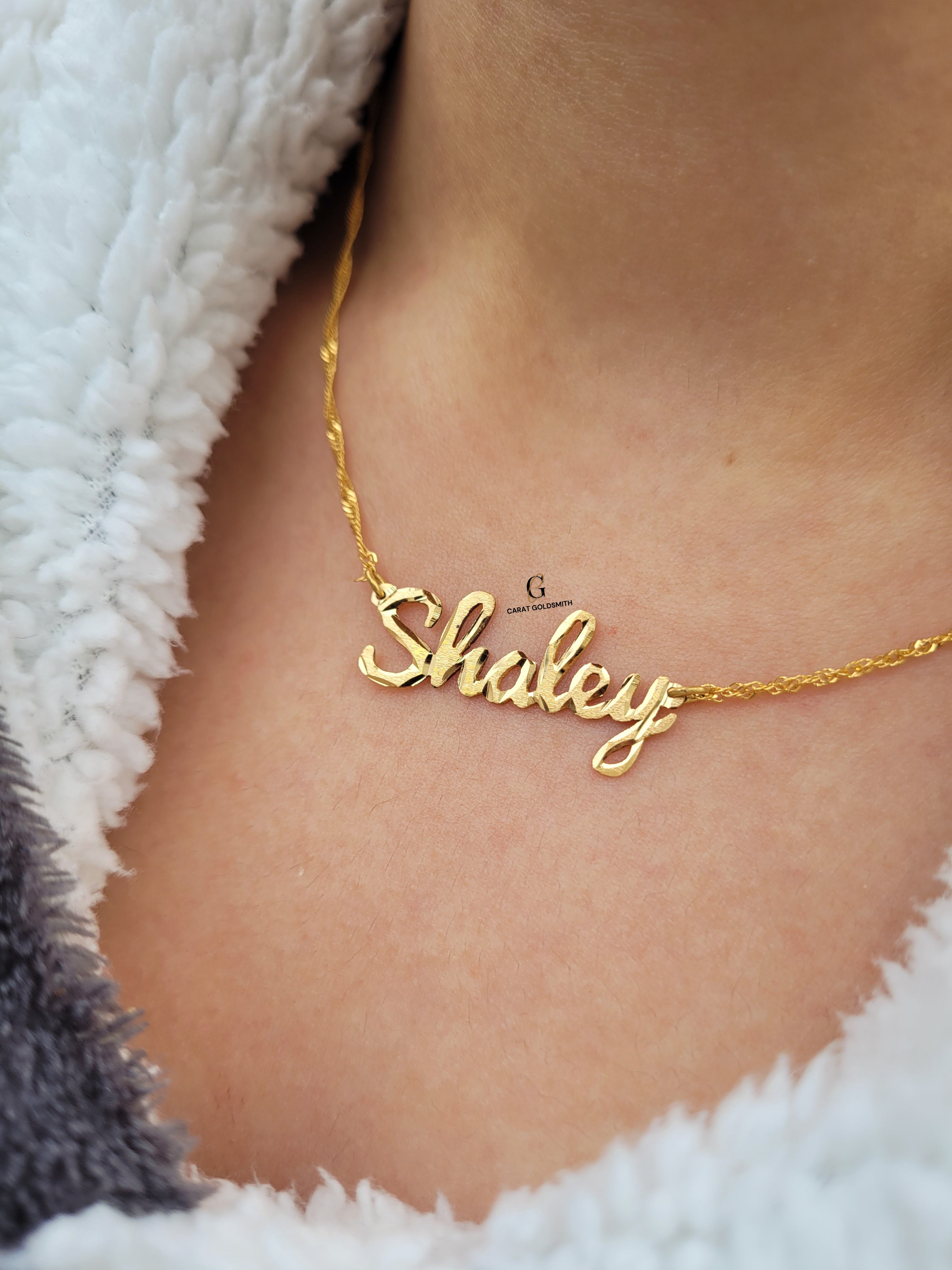 9 carat clearance gold name necklace