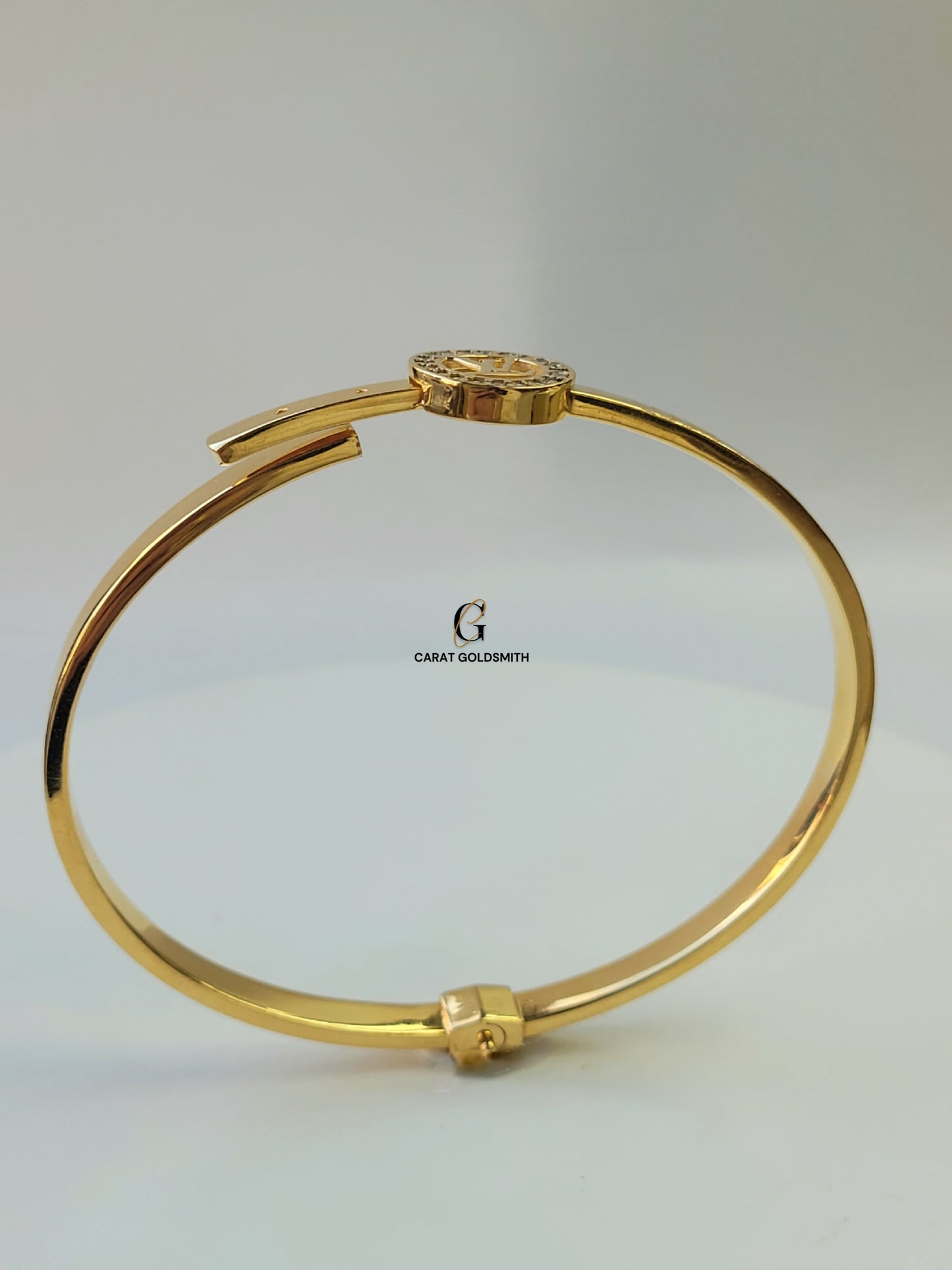 GOLD LV INITIAL CUFF BELT BANGLE