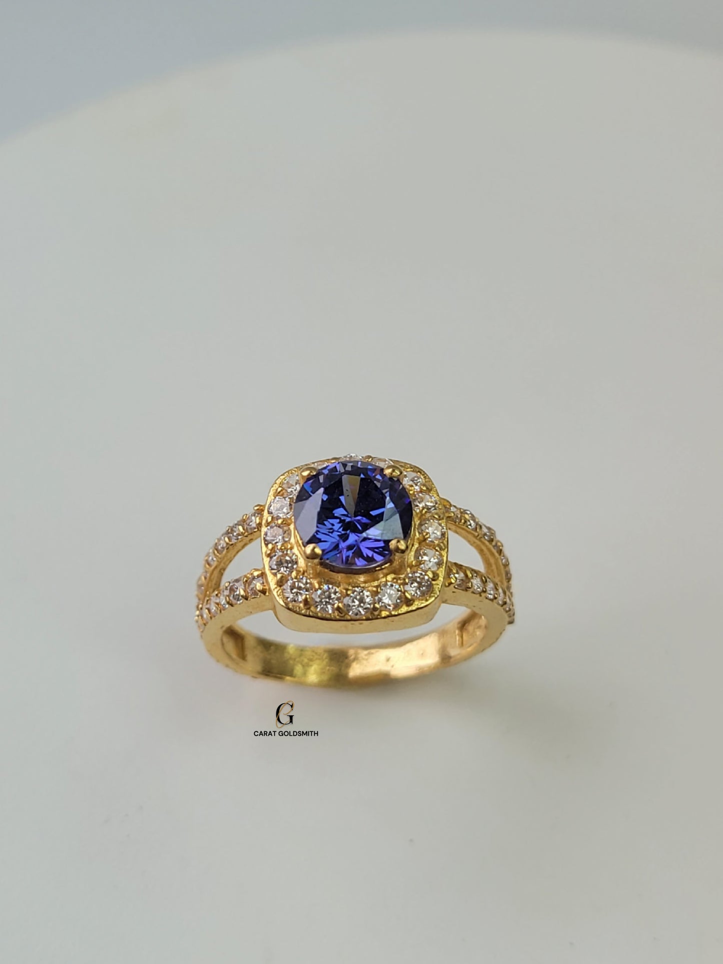 BLUE SAPPHIRE CUSHION-CUT RING