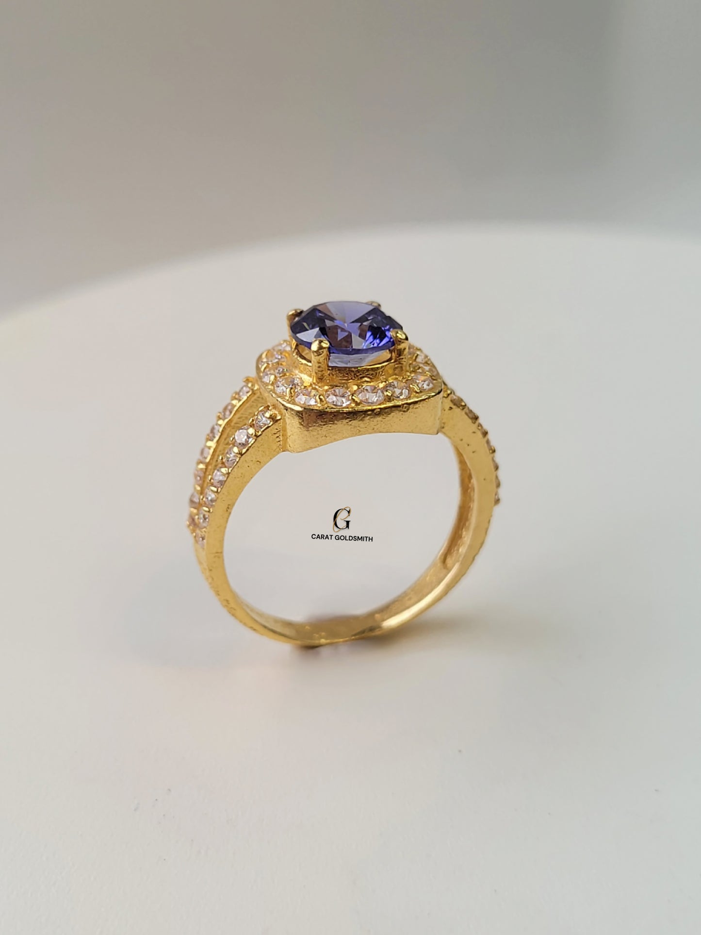 BLUE SAPPHIRE CUSHION-CUT RING