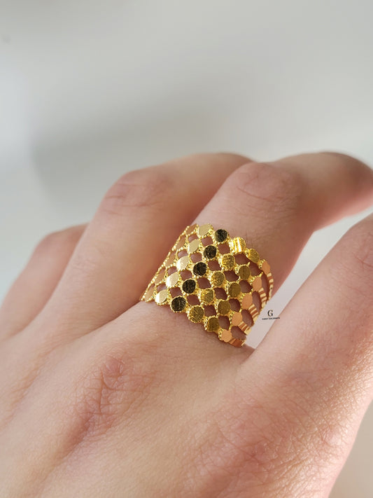 GOLD 5 TIER RING