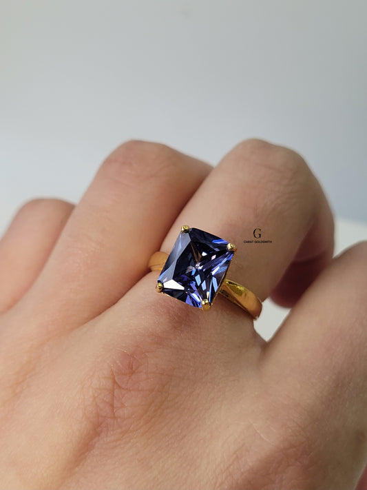 BLUE TOPAZ SQUARE RING