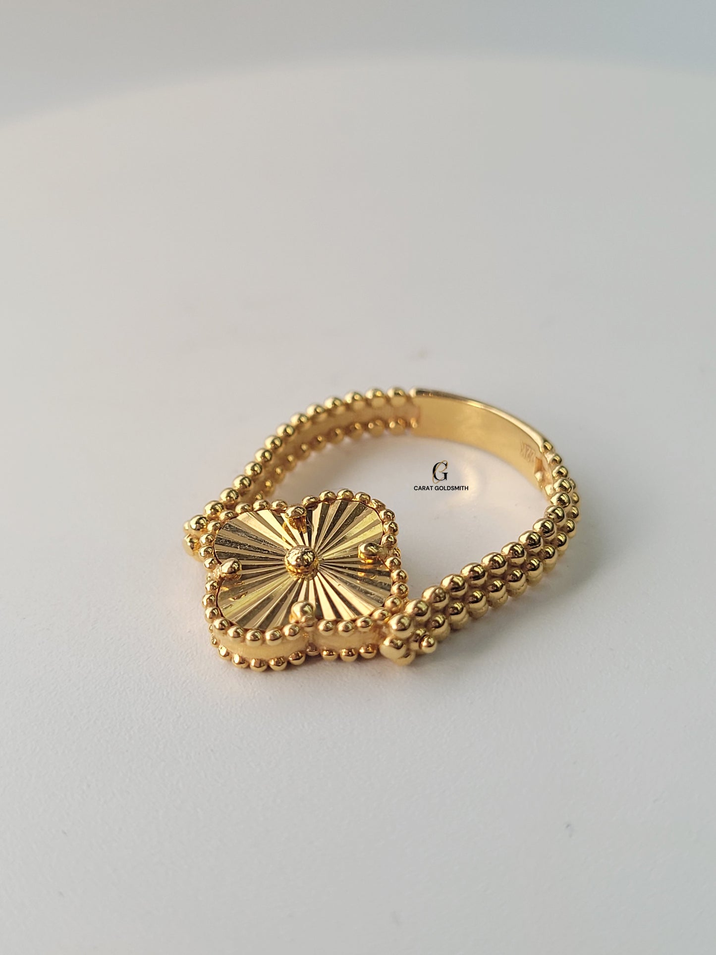 REVERSIBLE FLOWER FLIP RING