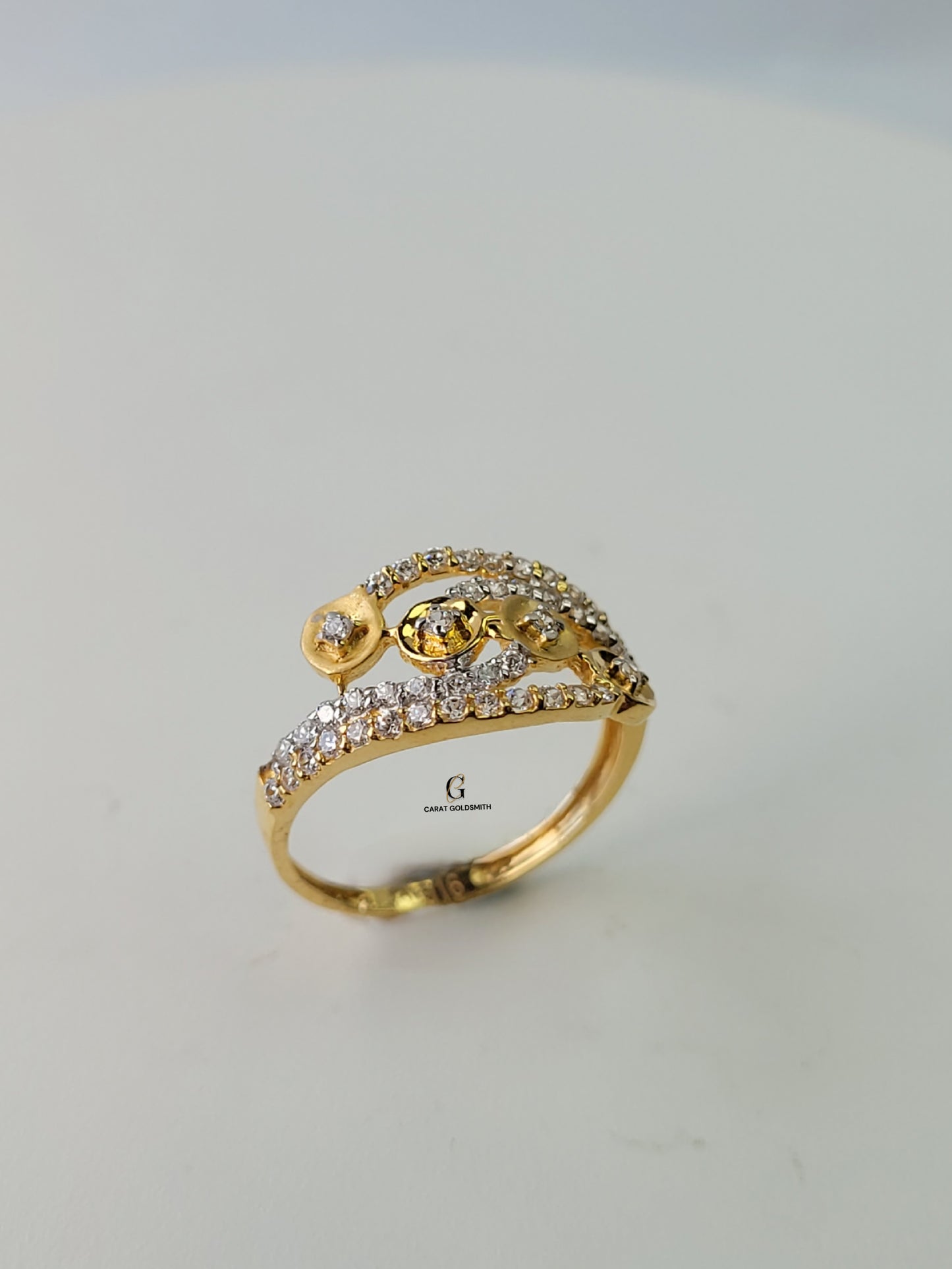 INTRICATE CRYSTAL RING