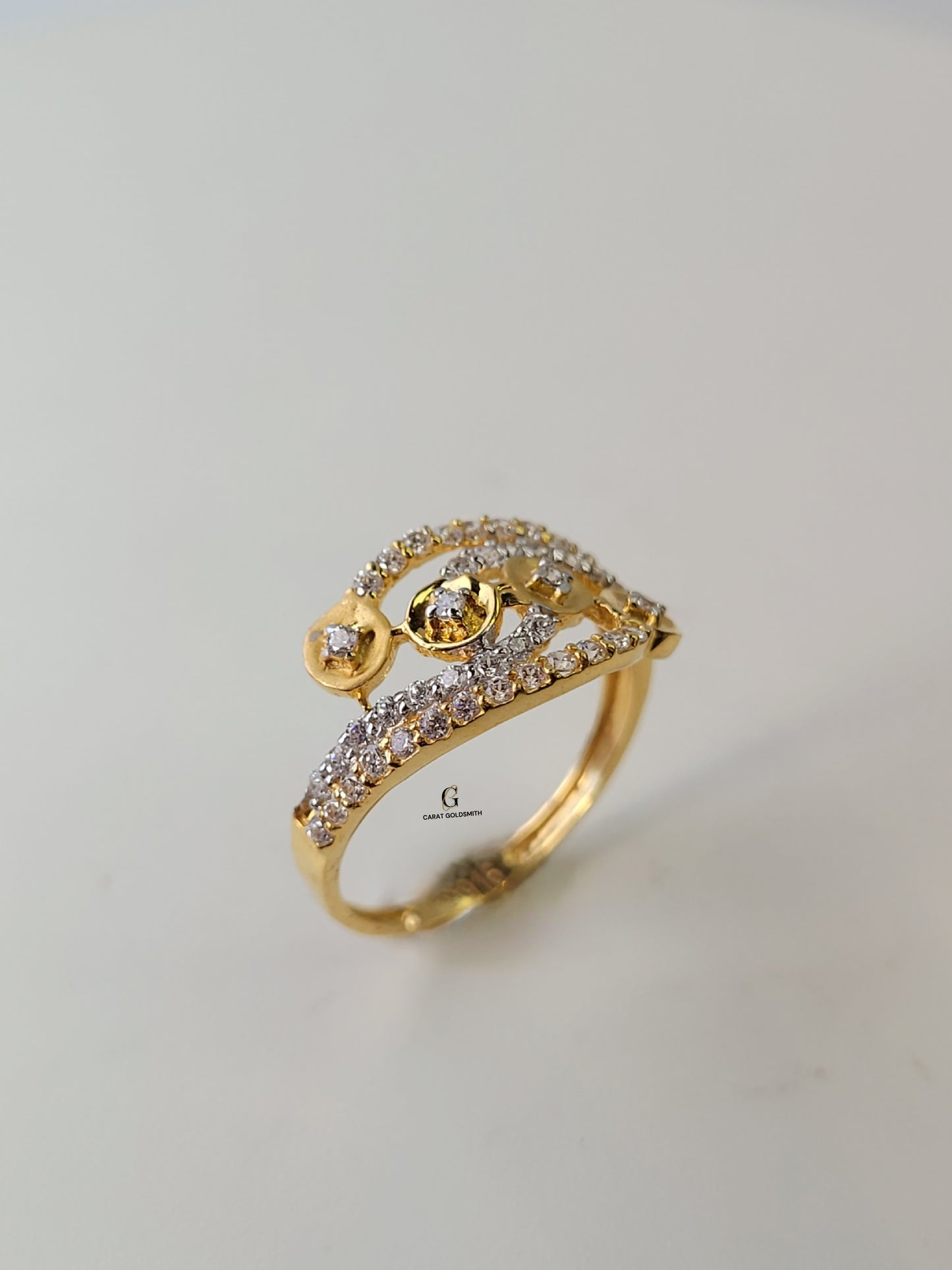 INTRICATE CRYSTAL RING