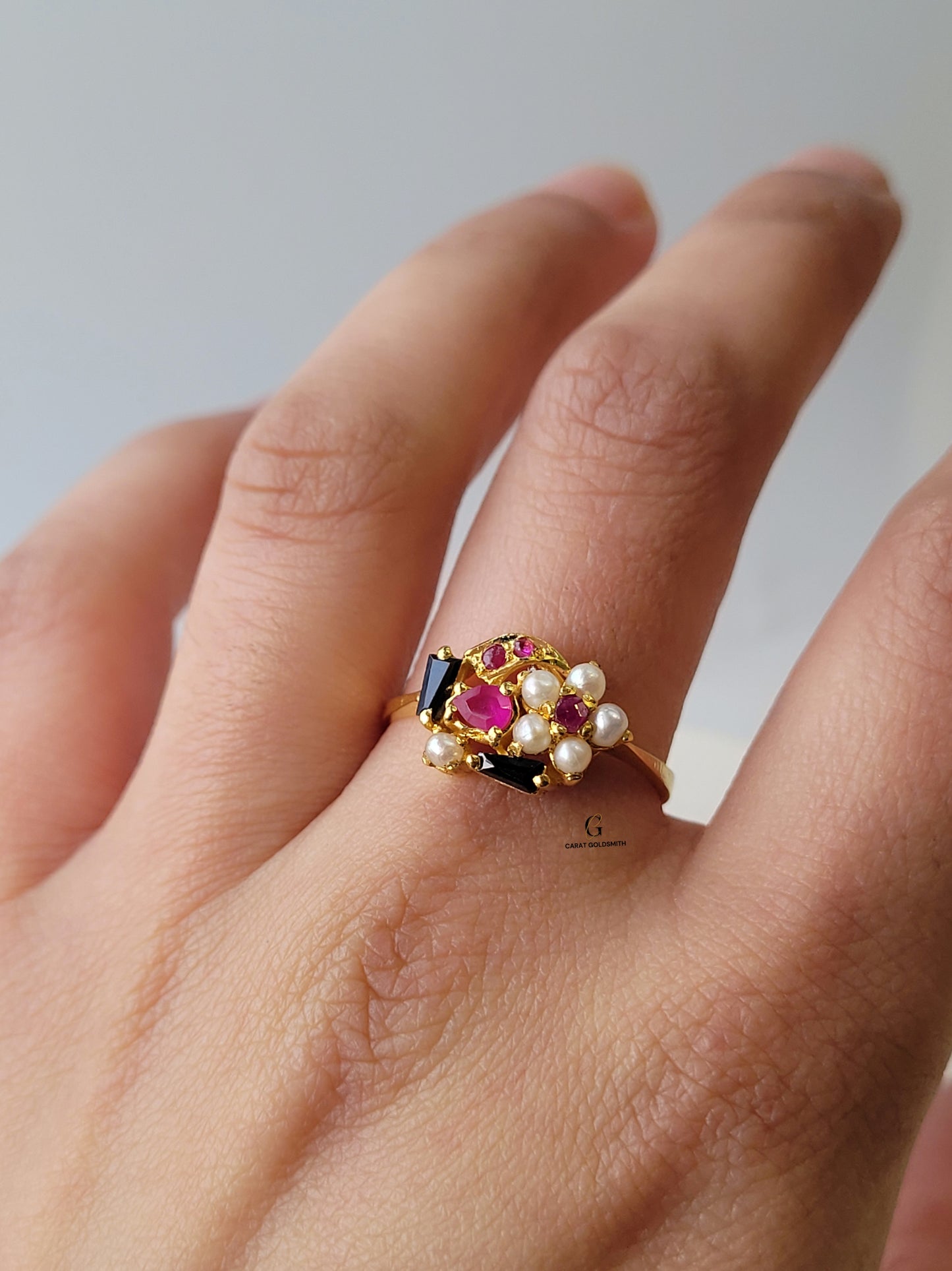 MULTI PEARL RING