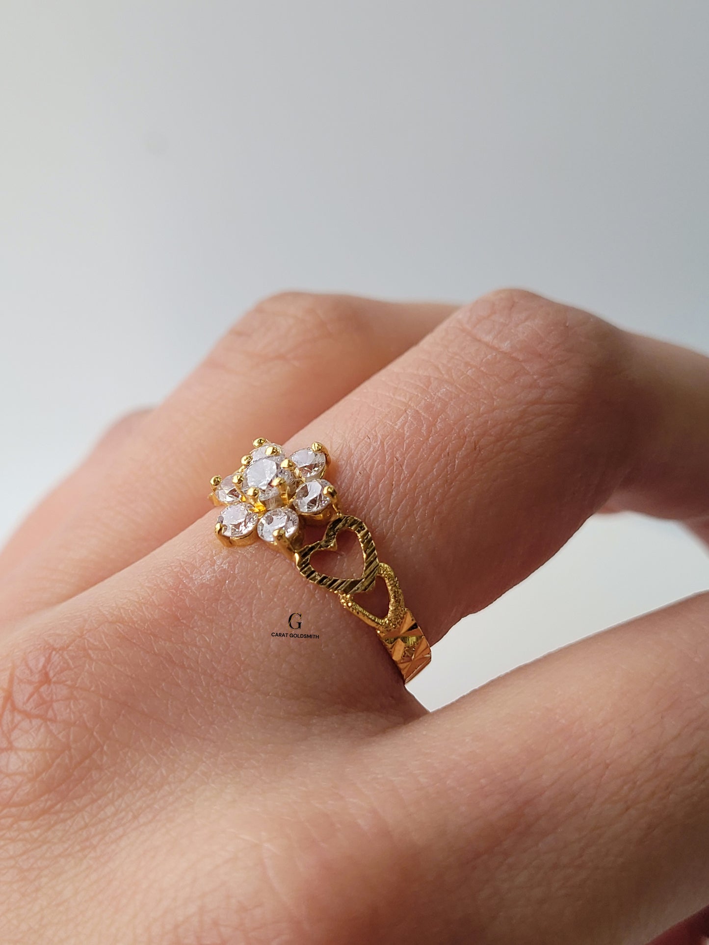 PETAL AND HEART RING