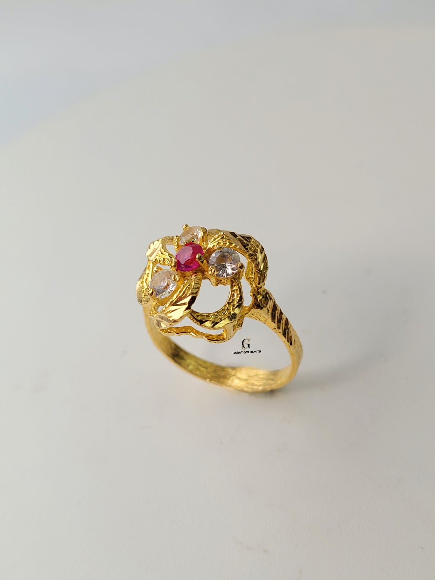 GOLD PETAL RING