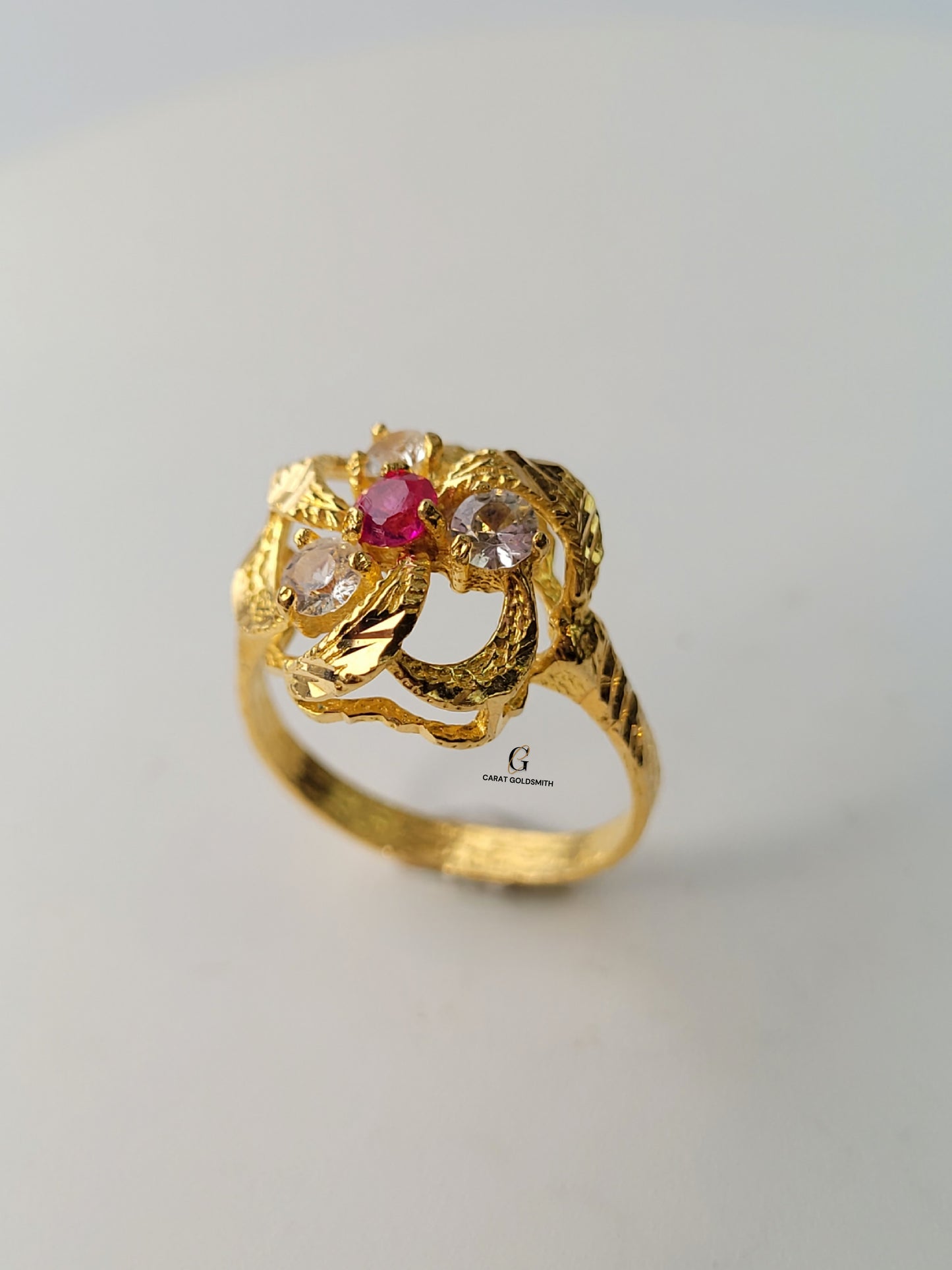 GOLD PETAL RING