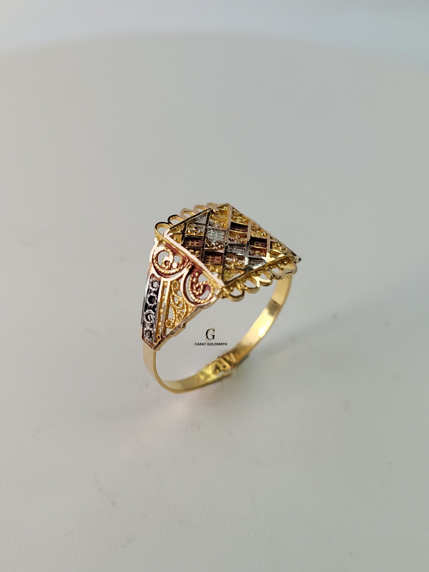 INTRICATE MULTI RING