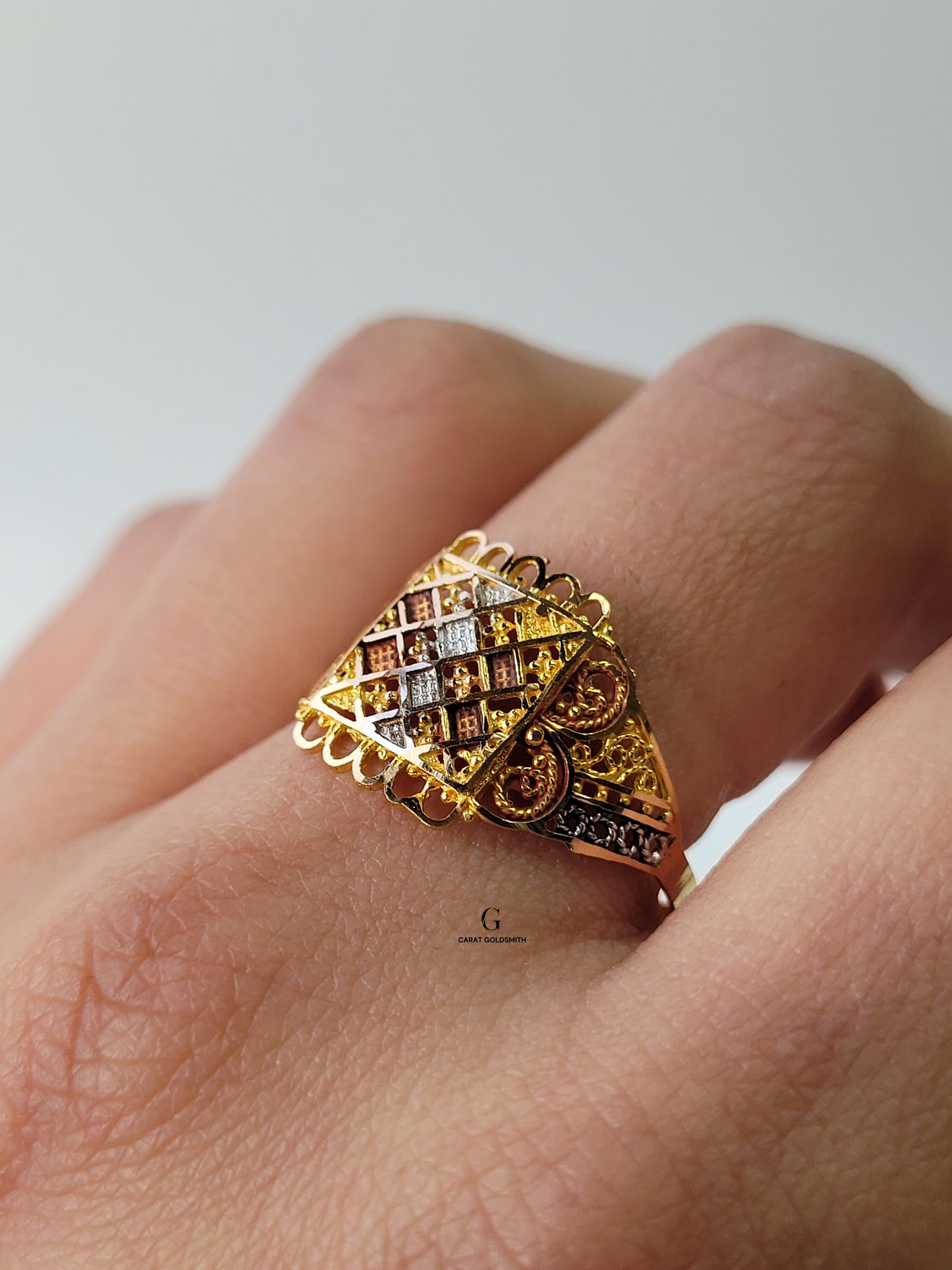 INTRICATE MULTI RING