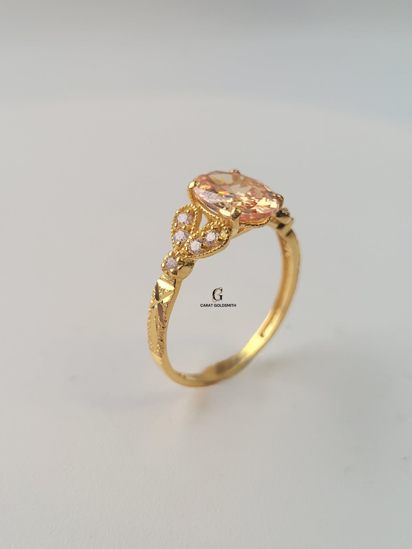 CITRINE DIAMANTE RING