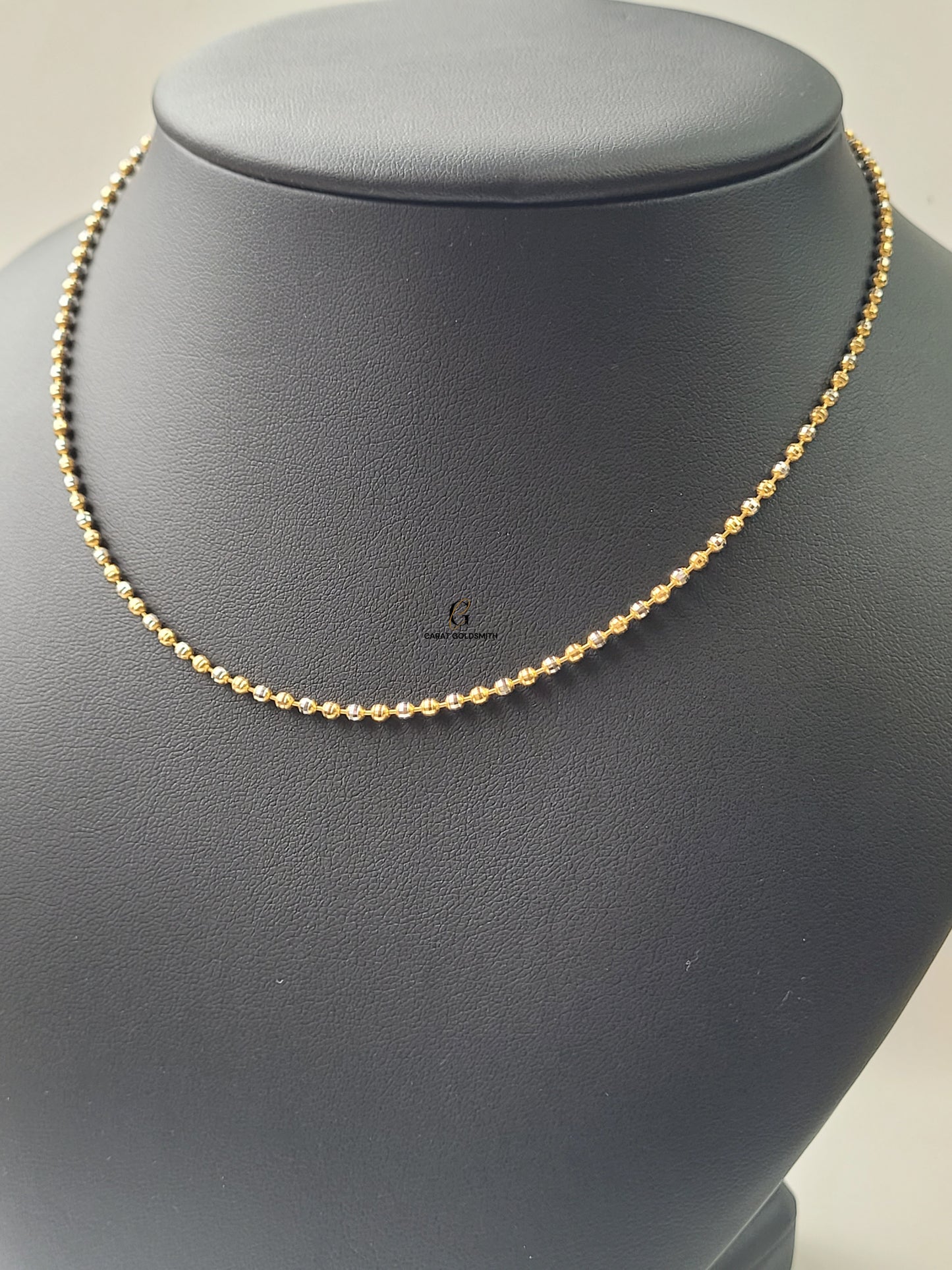 BEADED TWO TONE CHAIN