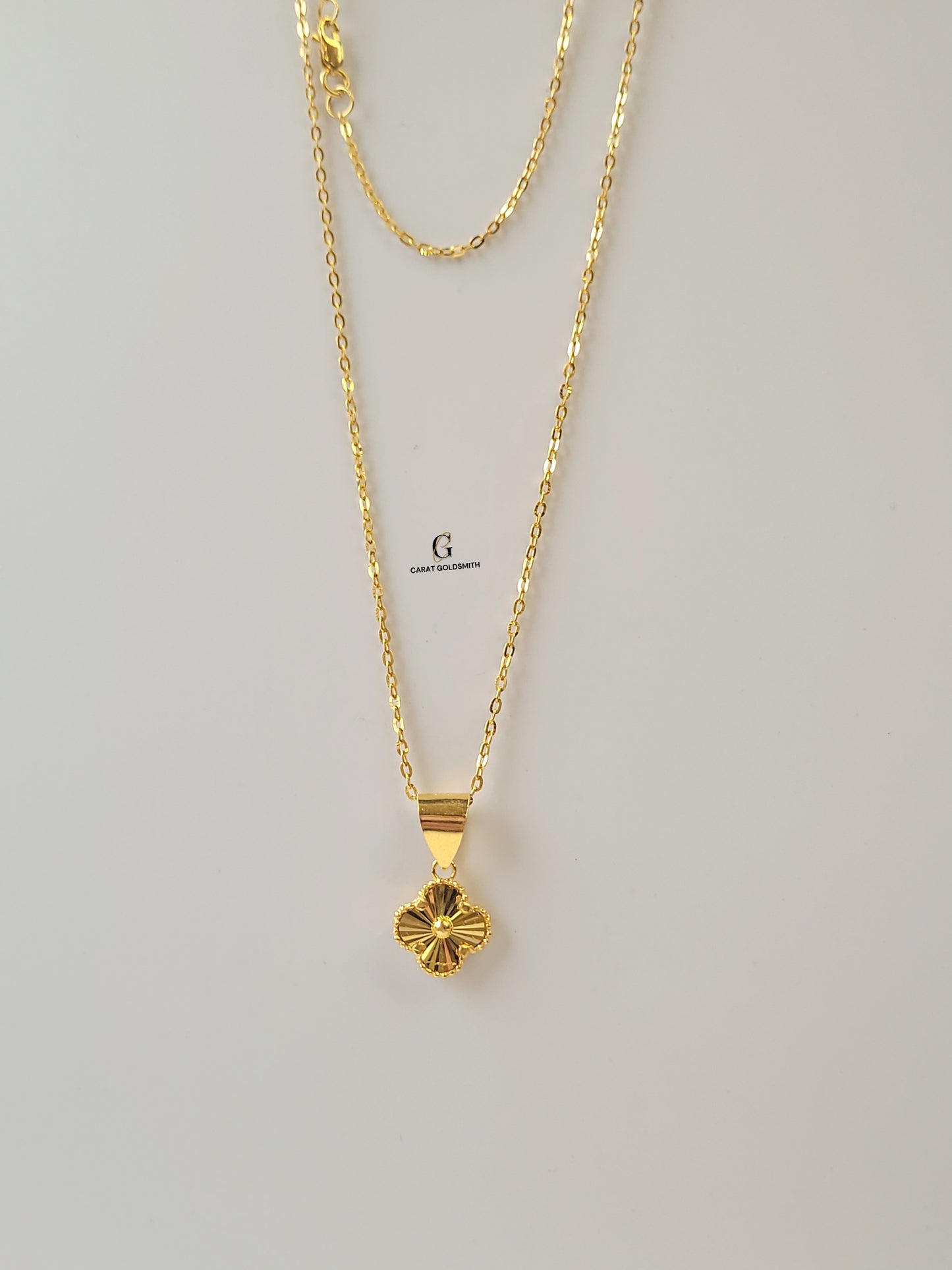 GOLD SINGLE FLOWER NECKLACE - SMALL