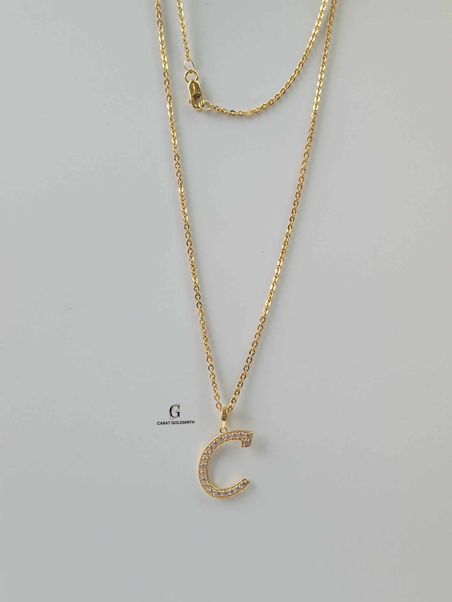 C INITIAL PENDANT