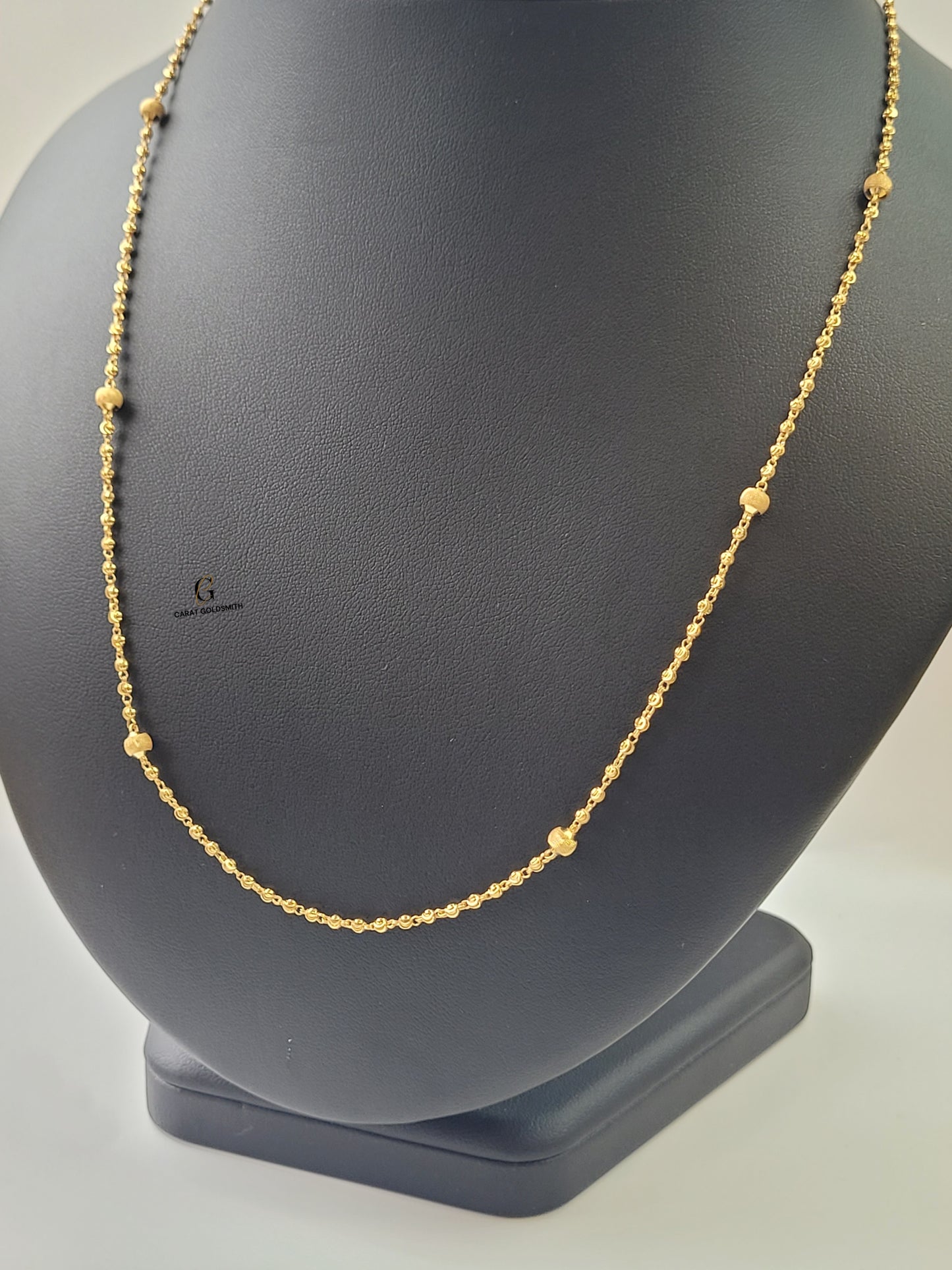 GOLD DOTTED 8 BEADS CHAIN