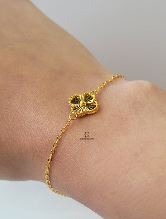 GOLD SINGLE FLOWER BRACELET