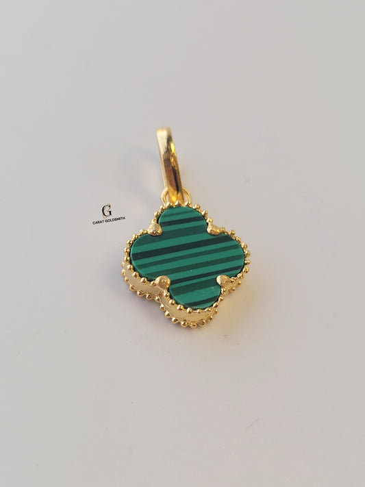 SMALL GREEN FLOWER CHARM