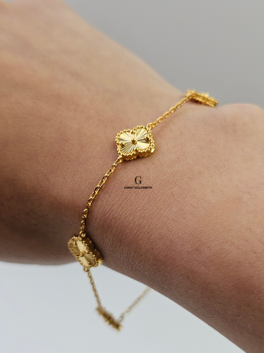 SMALL 5 FLOWER GOLD BRACELET