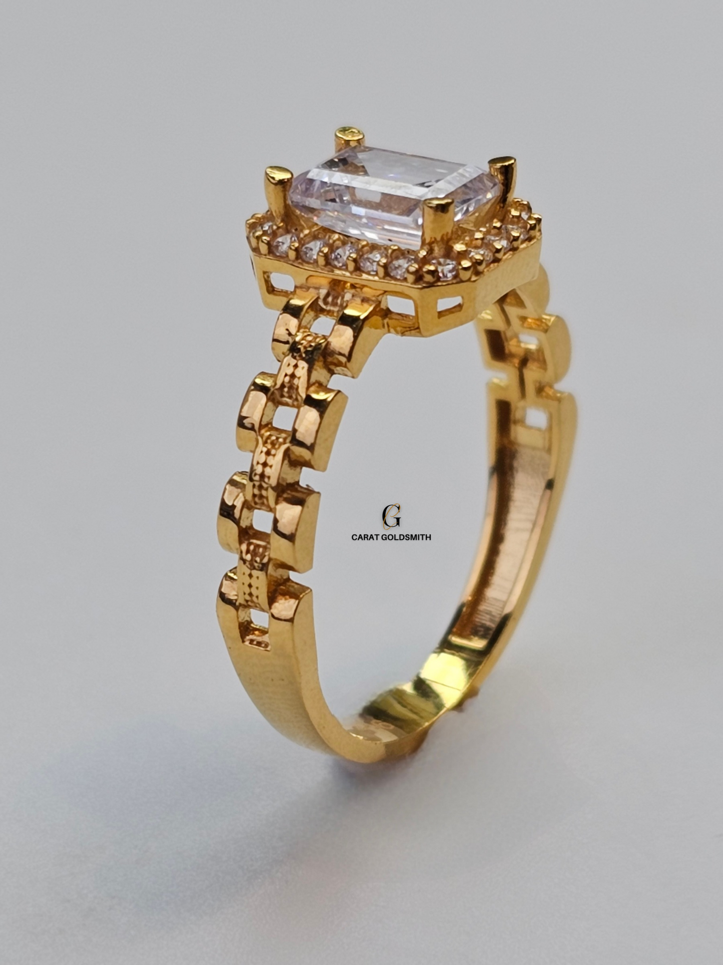 SQUARE JUBILEE BAND RING