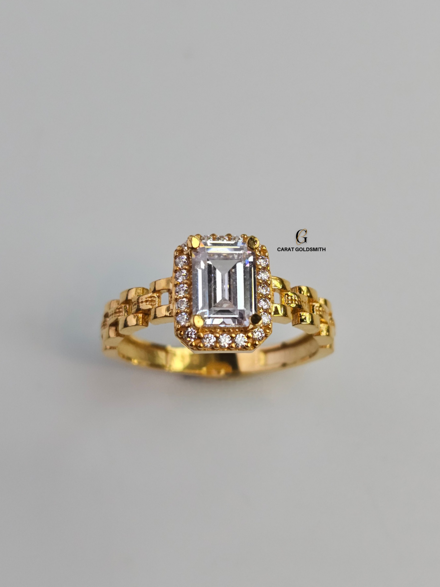 SQUARE JUBILEE BAND RING