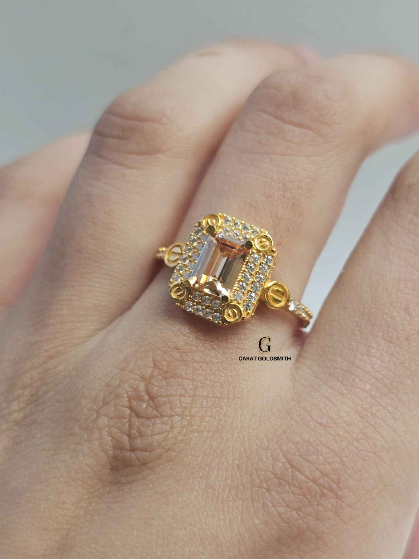 CITRINE HALO SCREW RING