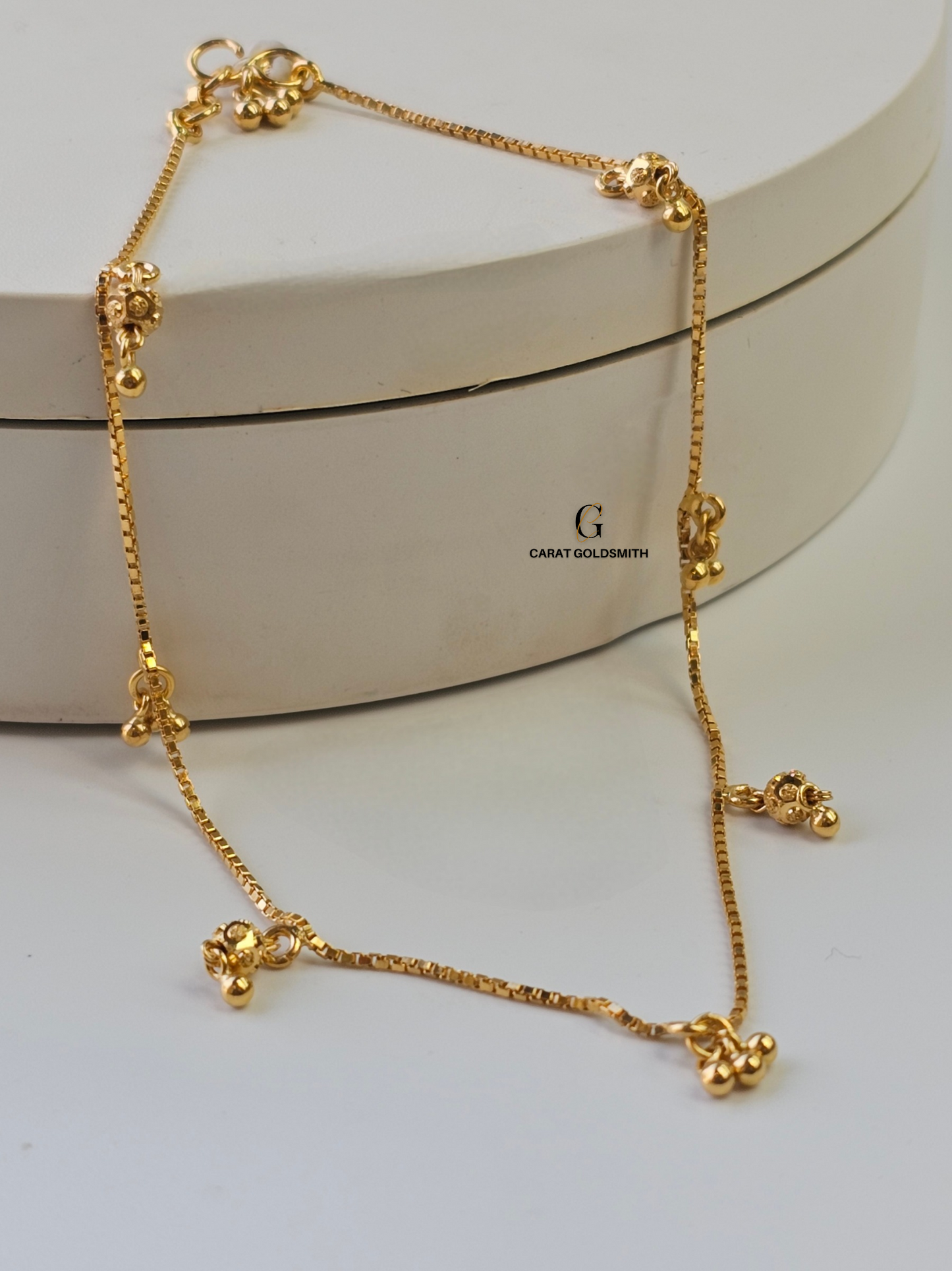 GOLD DROP CHARM ANKLET