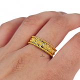 INTRICATE DESIGN GOLD BAND