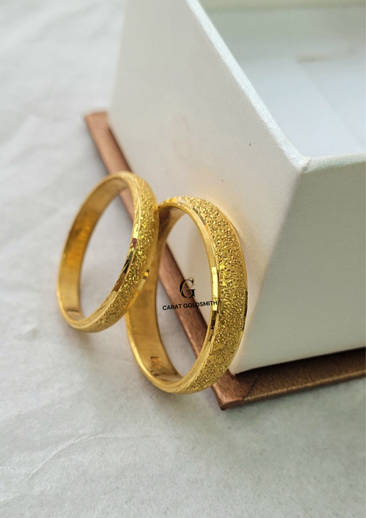 HIS AND HERS BANDS - SANDBLAST FINISH WITH DIAMOND CUT EDGE | MADE TO ORDER | DISPATCHED WITHIN 1 WEEK