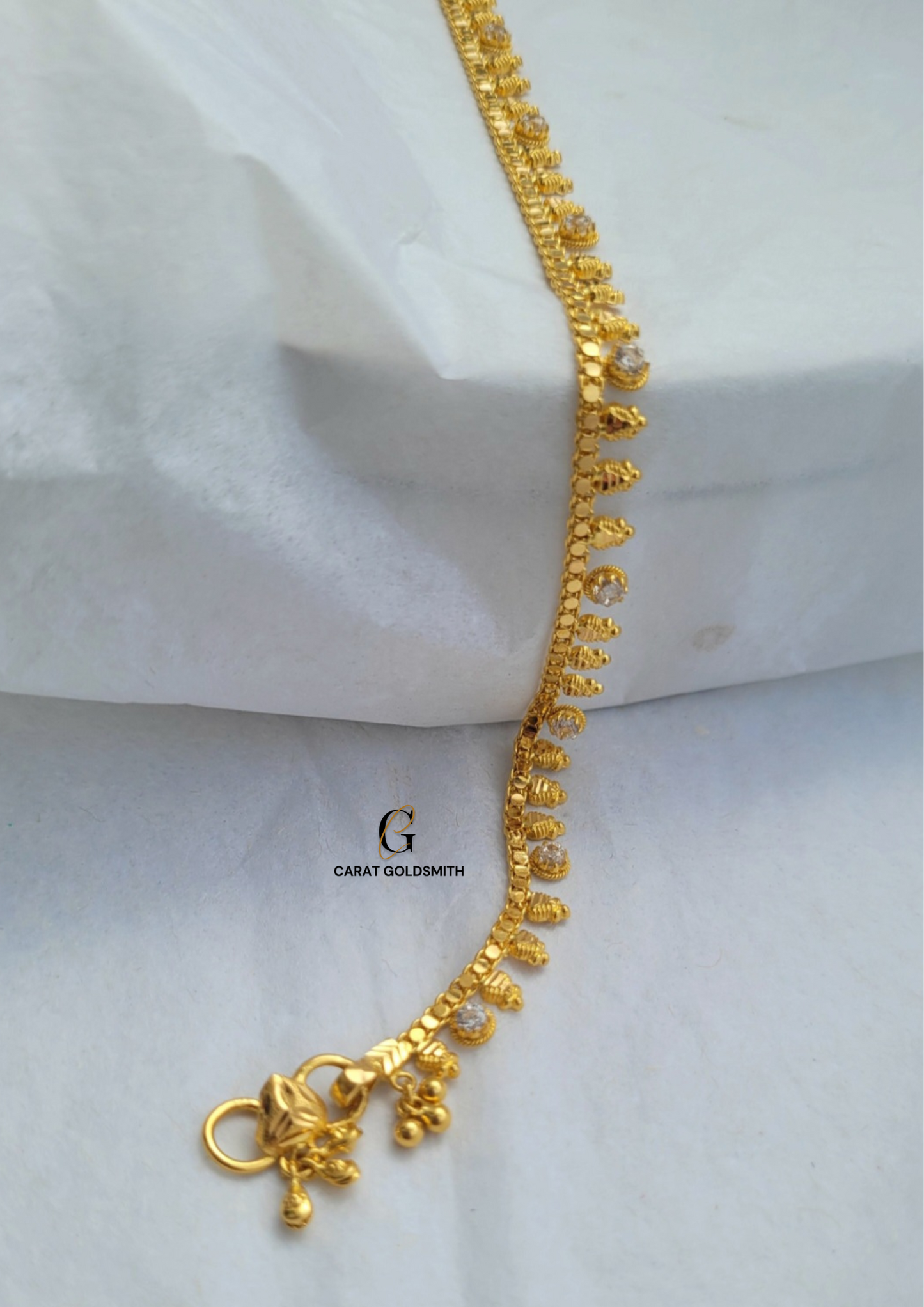 CUBIC ZIRCONIA AND GOLD ANKLET WITH CHARM