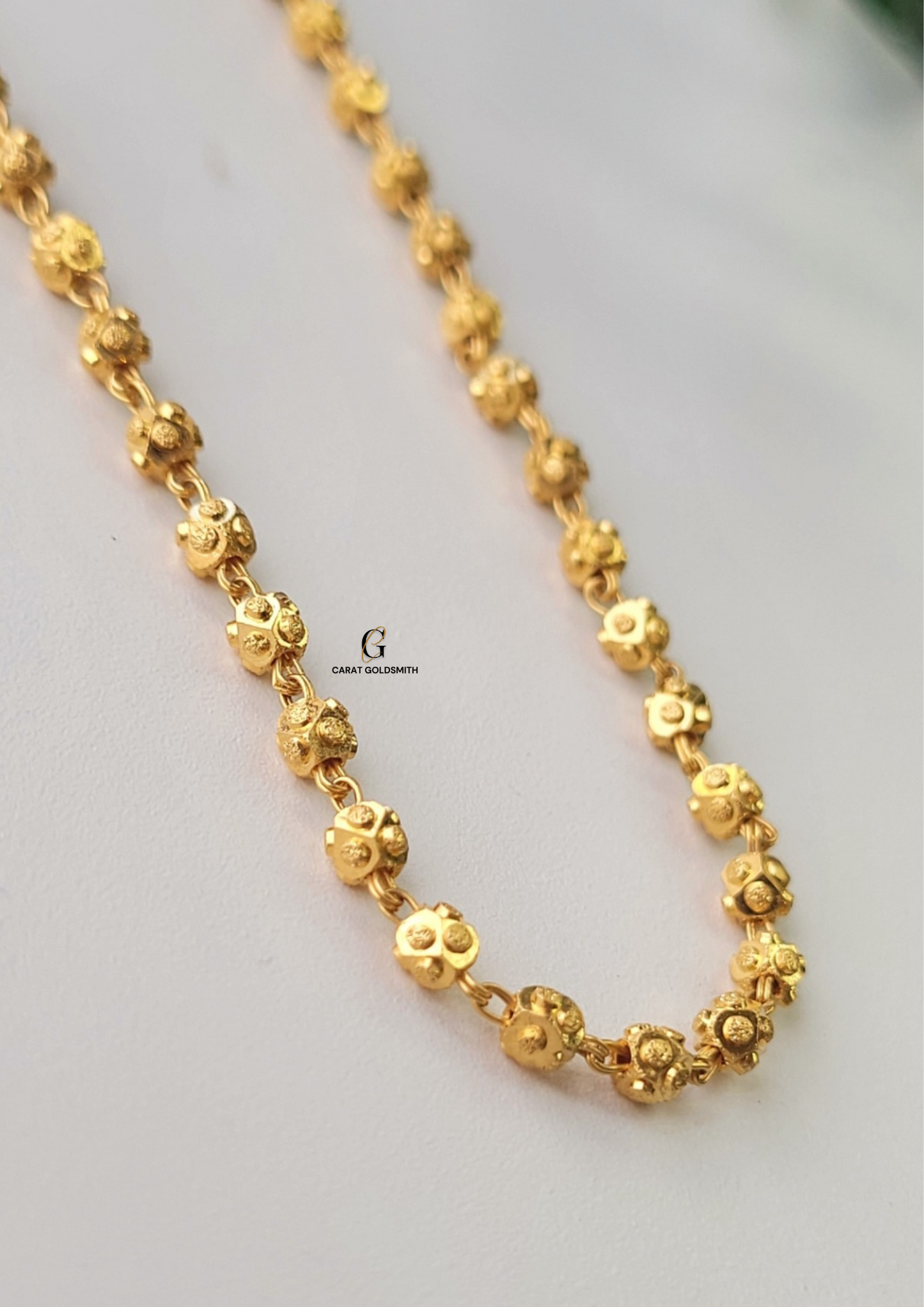 INTRICATE GOLD BALL CHAIN