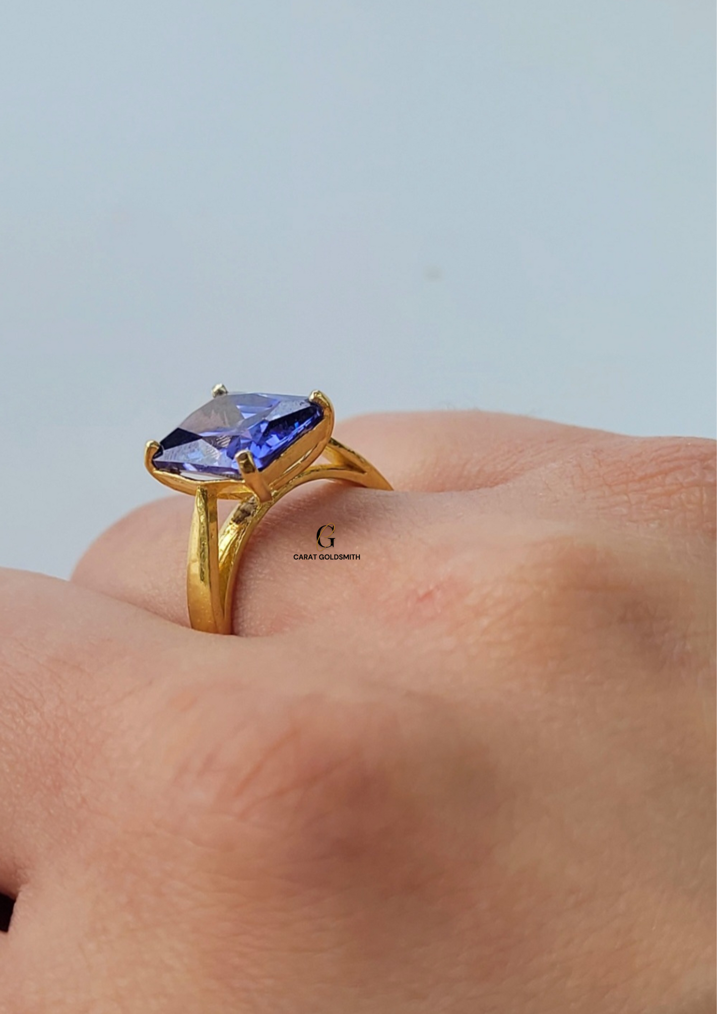 BLUE TOPAZ SQUARE RING