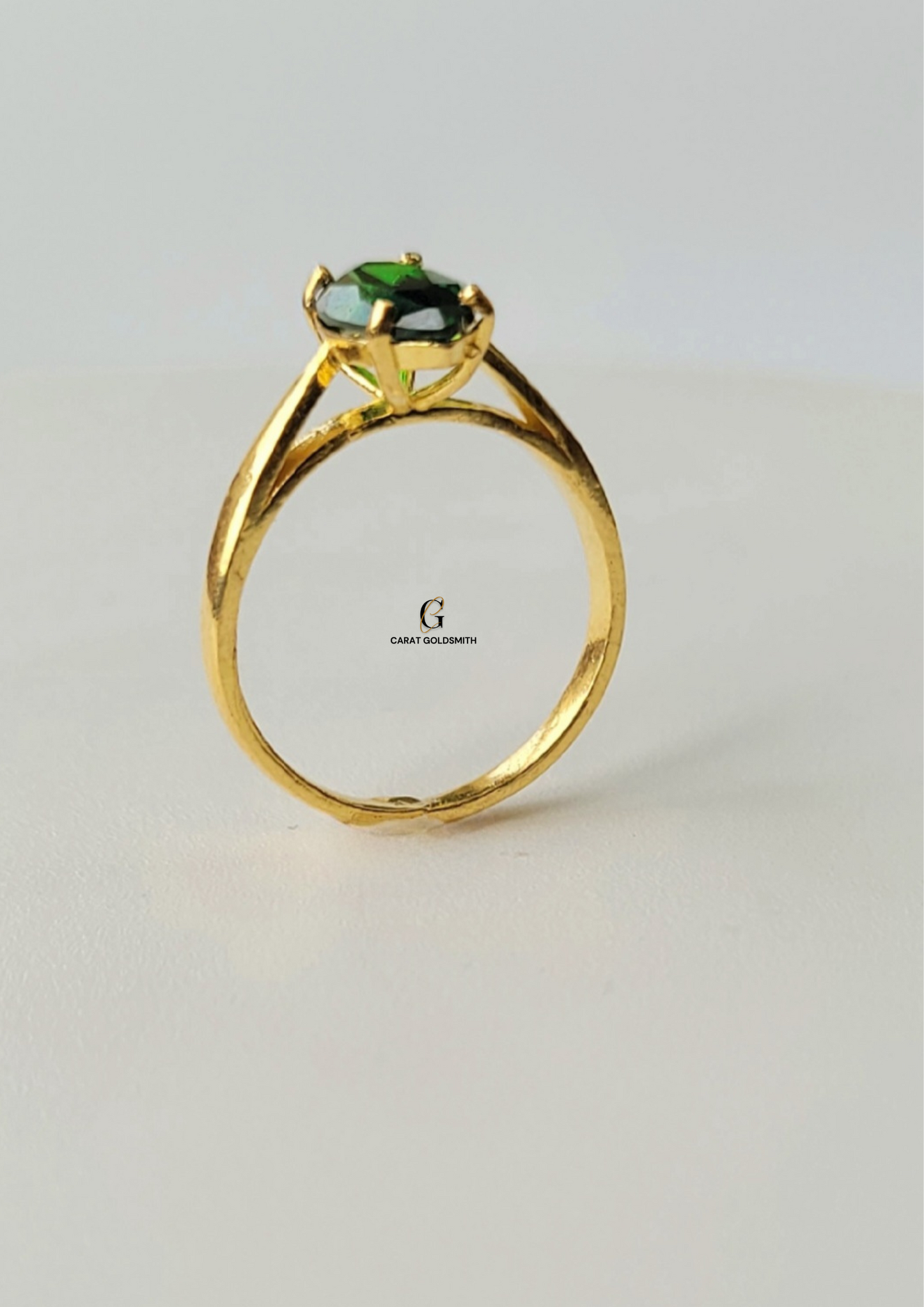 EMERALD PEAR RING