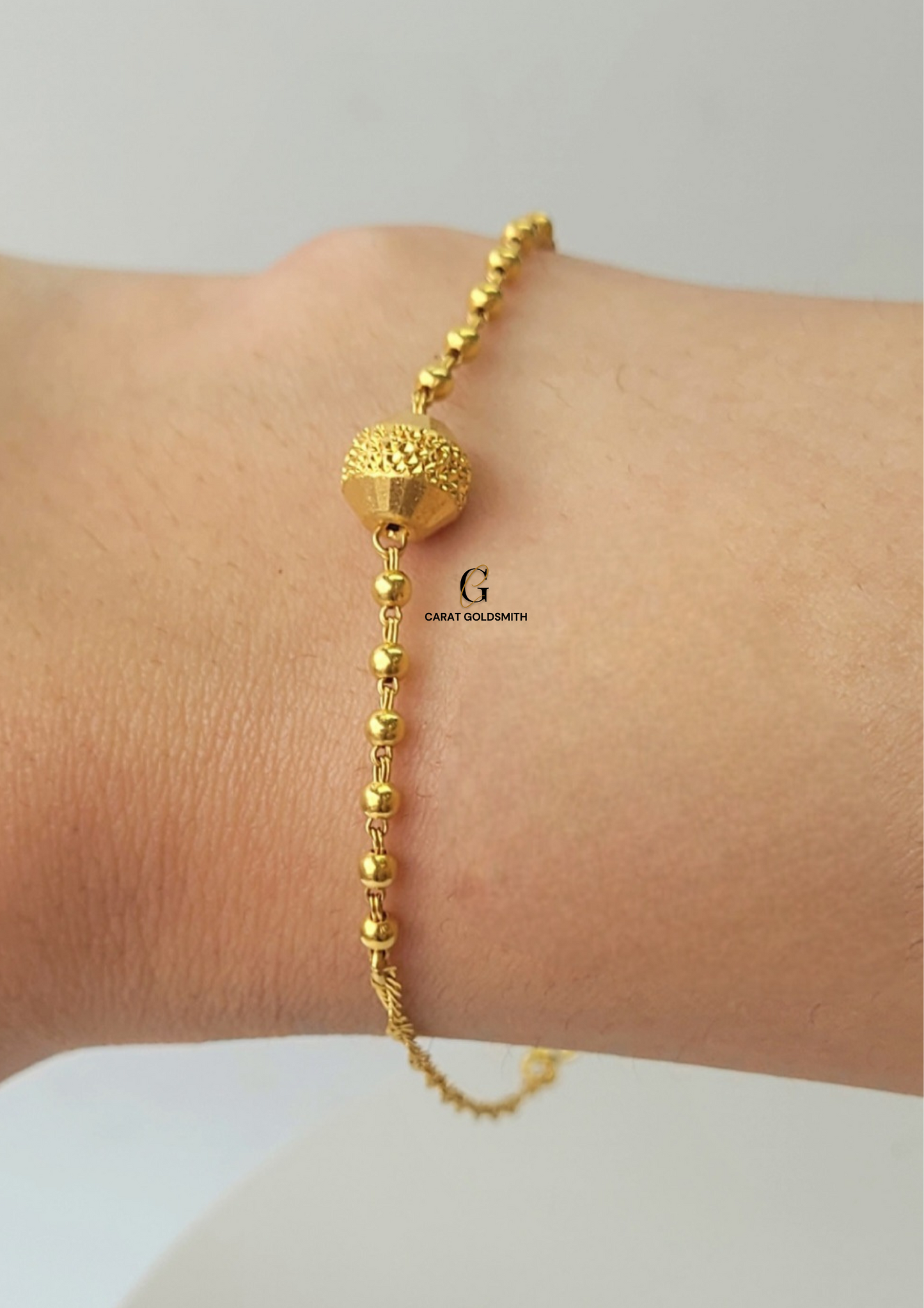 FINE ONE BALL CHAIN BRACELET