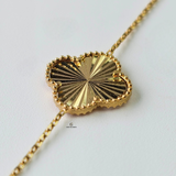 GOLD SINGLE FLOWER BRACELET - MEDIUM