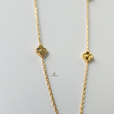GOLD SMALL 5 FLOWER NECKLACE