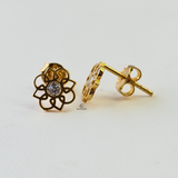 DAINTY PETAL STUD