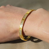 DIAMANTE SCREW HINGED BANGLE