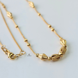 STATION CHAIN WITH 4 CENTRE BEADS