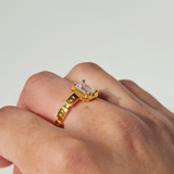 SQUARE GOLD SCREW BAND RING