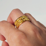GOLD BAND RING